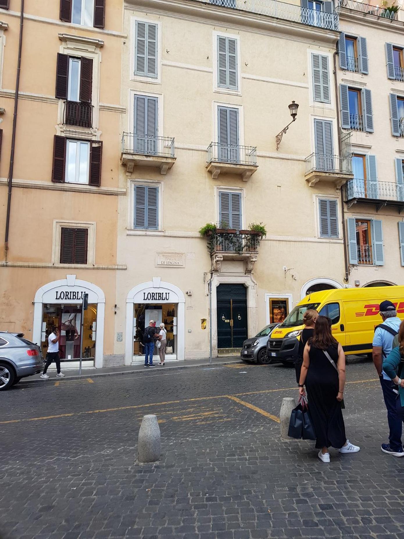 Maria- Piazza Di Spagna -fontana Di Trevi Apartamento *